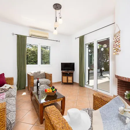 Thalia Sofia * Mousata